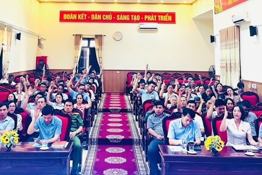 HỘI ĐỒNG NHÂN DÂN XÃ BÌNH LỤC TỔ CHỨC KỲ HỌP THỨ HAI, NHIỆM KỲ 2021 – 2026. 